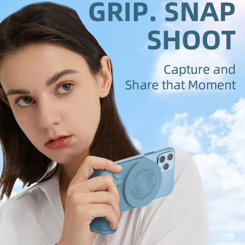 Versatile Camera Grip For Seamless Photography